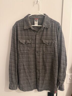 The North Face Men's Black & Tan  Plaid Shirt Flannel